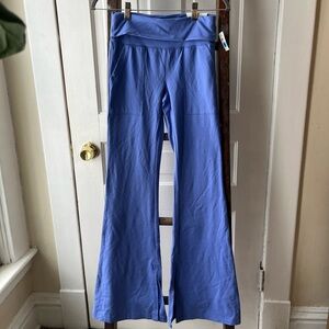 NWT Aerie Offline OG Flare High Rise Leggings Size Small